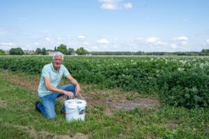 Boeren tellen 100.000ste nachtvlinder: biodiversiteit op platteland steeds beter in kaart
